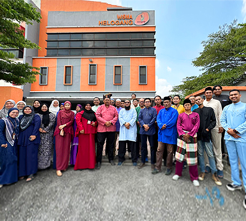 Helodotcom Team Photo